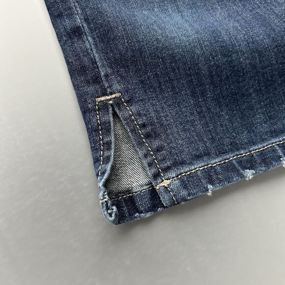 Simply Vera Wang Women’s Blue Dark Wash 10P Petite Mid Rise Capri Stretch Denim - Picture 5 of 9